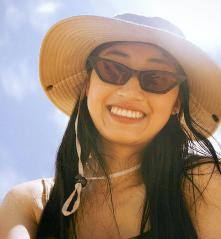Blog Feed Article Feature Image Carousel: Sunscreen for Oily Skin 