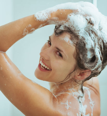 Blog Feed Article Feature Image Carousel: How to Clarify Your Hair 