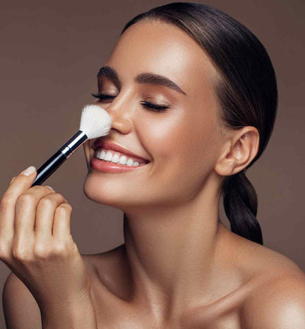Blog Feed Article Feature Image Carousel: Neutral Undertone: The Ultimate Guide to Finding Your Perfect Makeup Match 