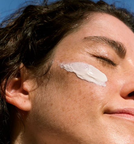 Blog Feed Article Feature Image Carousel: Sunscreen Showdown: Mineral vs Chemical—Which Is Better for Your Skin? 
